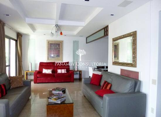 Apartamento, 3 quartos, 192 m² - Foto 1