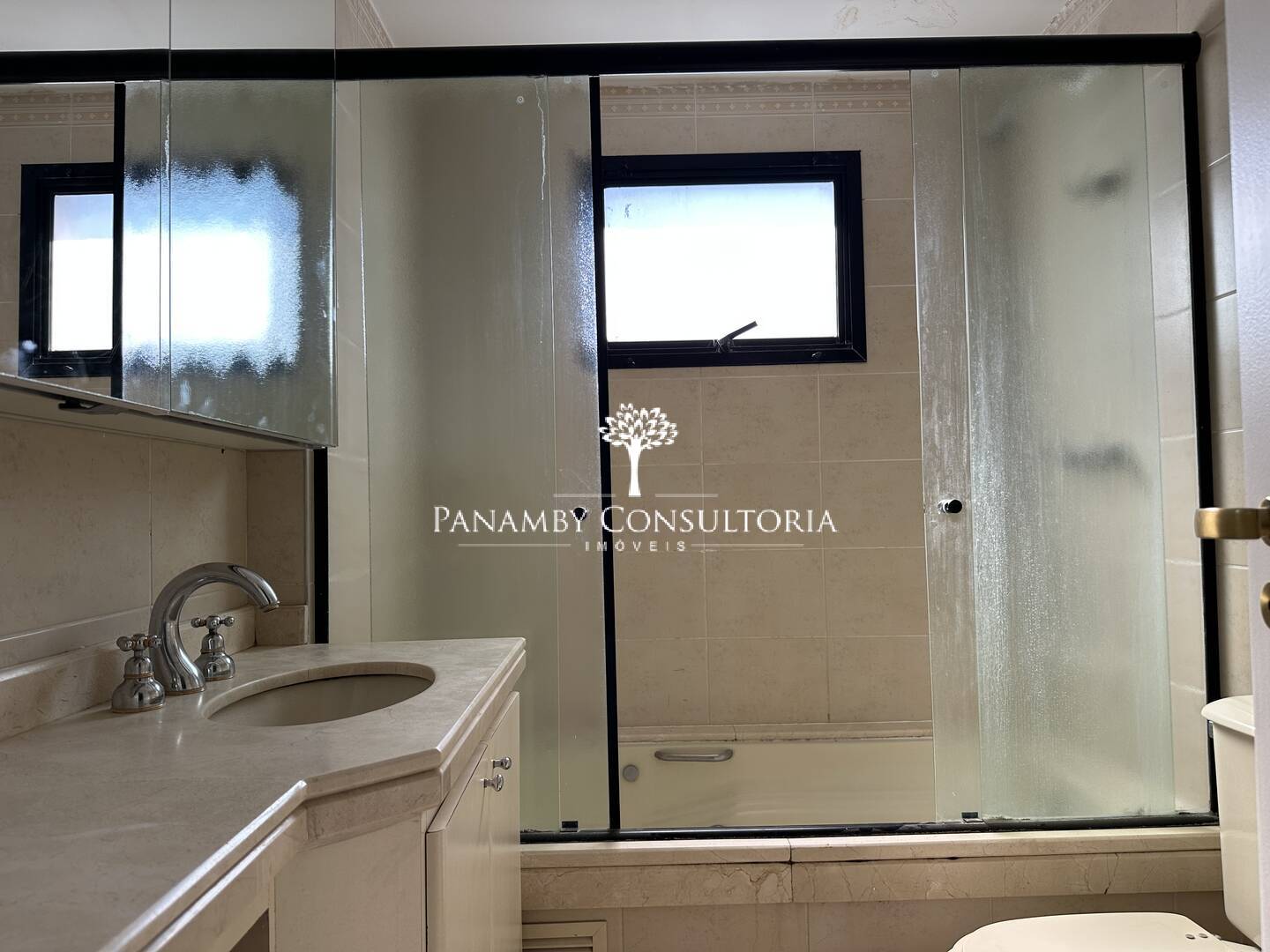 Apartamento para alugar com 4 quartos, 152m² - Foto 17
