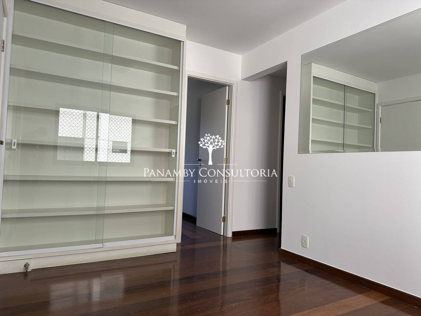 Apartamento para alugar com 4 quartos, 152m² - Foto 29