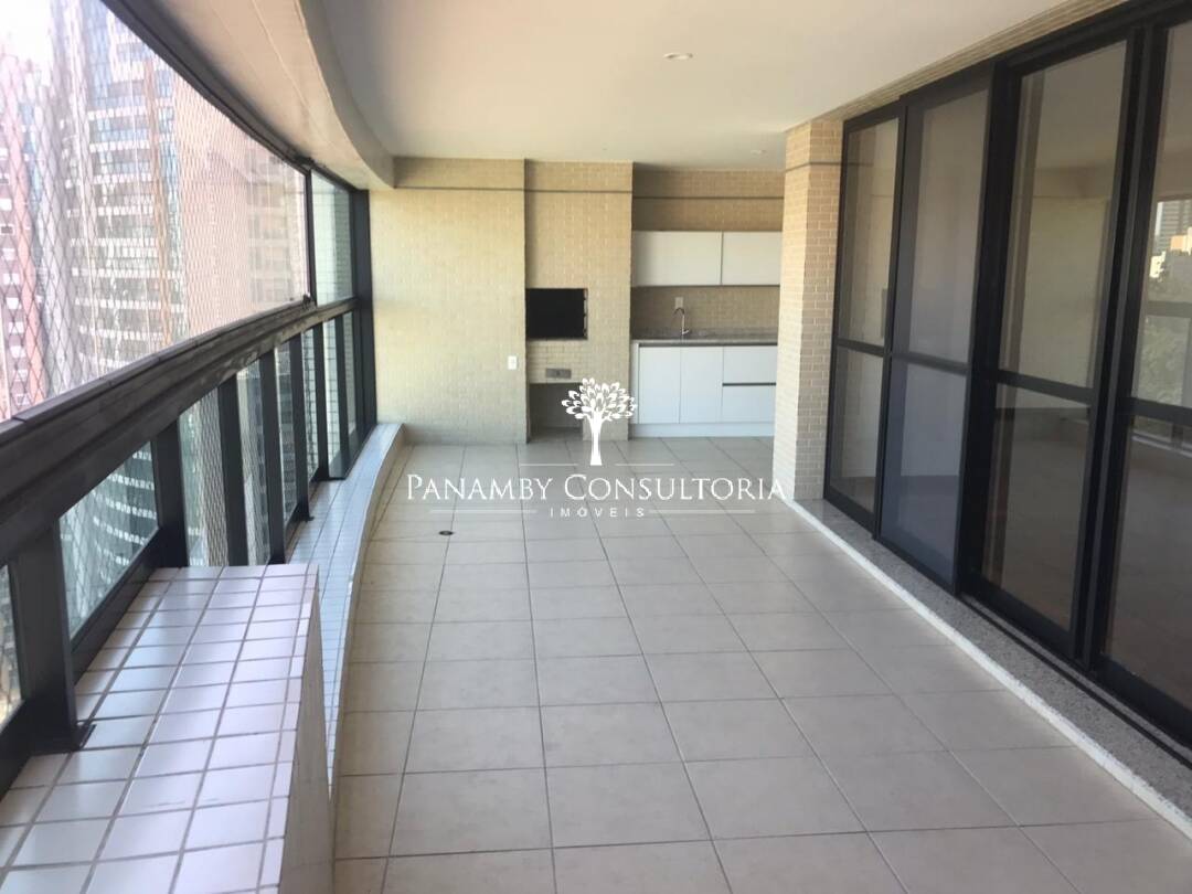 Apartamento, 3 quartos, 226 m² - Foto 3